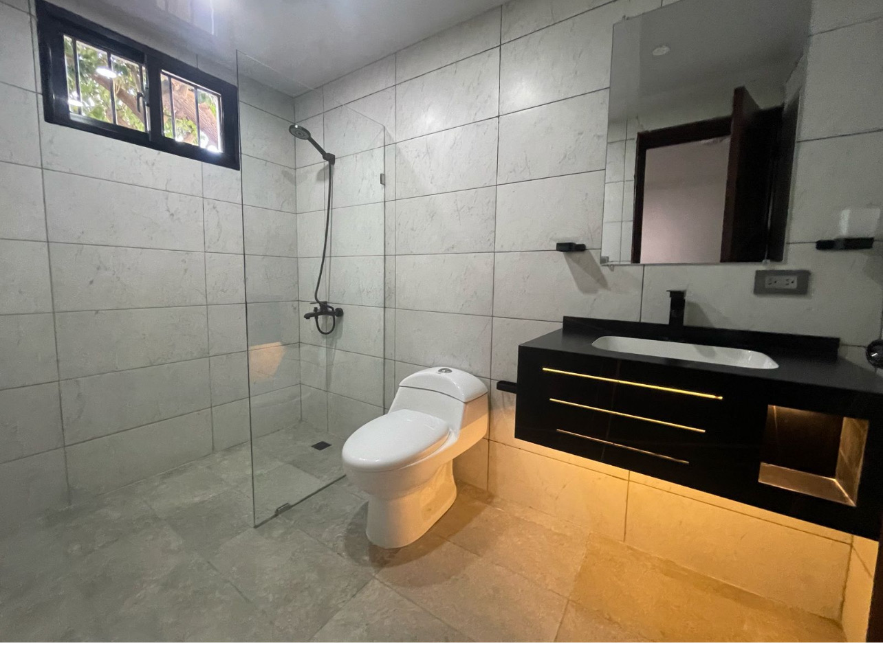 apartamentos - hermoso apartamento en buena zona en el renacimiento  7