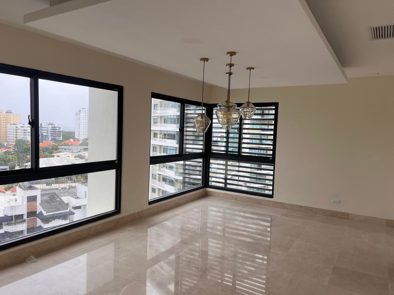 apartamentos - Exclusiva torre residencial de Cuatro Habitaciones 5