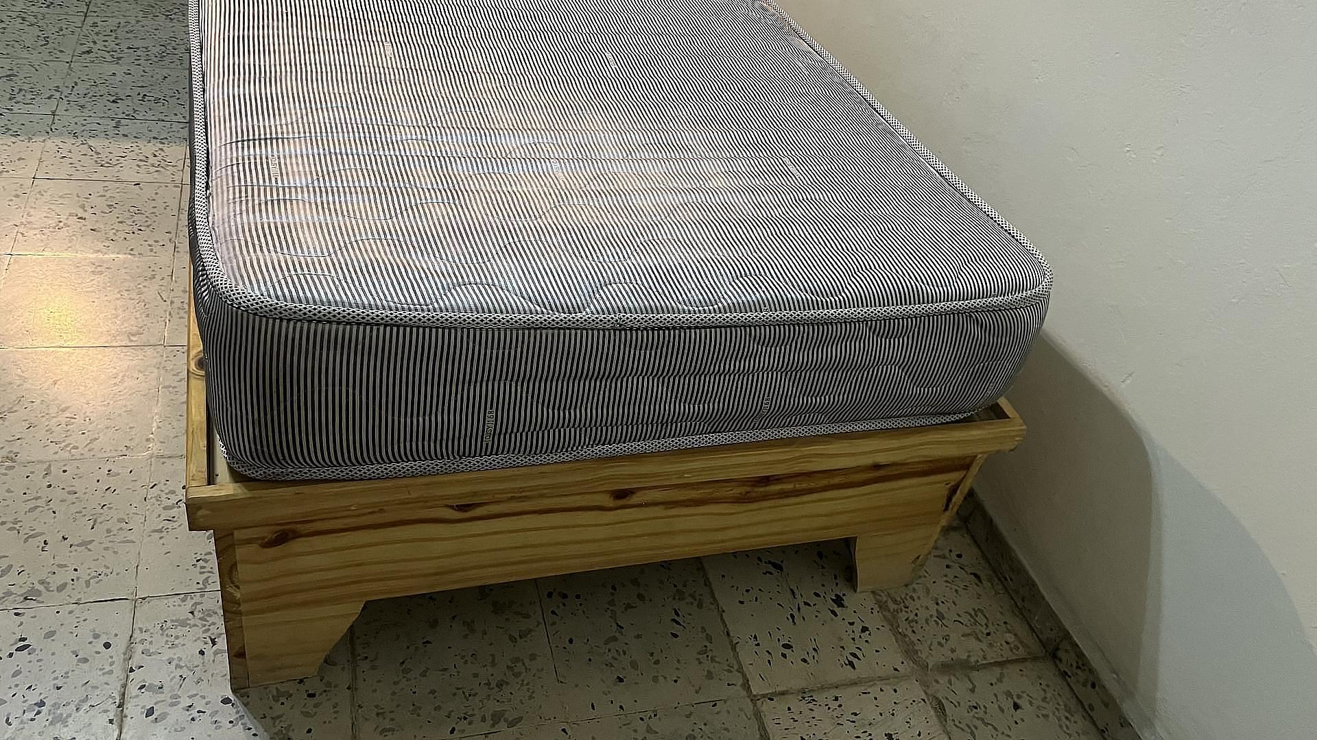 muebles y colchones - Base de Cama Twin + Colchón pilowtop incluido  1