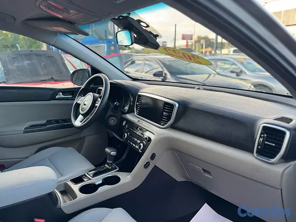 jeepetas y camionetas - KIA SPORTAGE 2022
 10