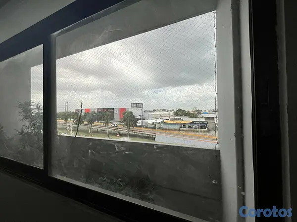 oficinas y locales comerciales - RENTO LOCAL OFICINA próximo a AGORA MALL (USD$695. 10