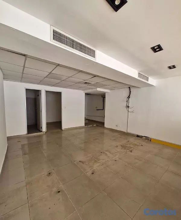 oficinas y locales comerciales - LOCAL COMERCIAL 4