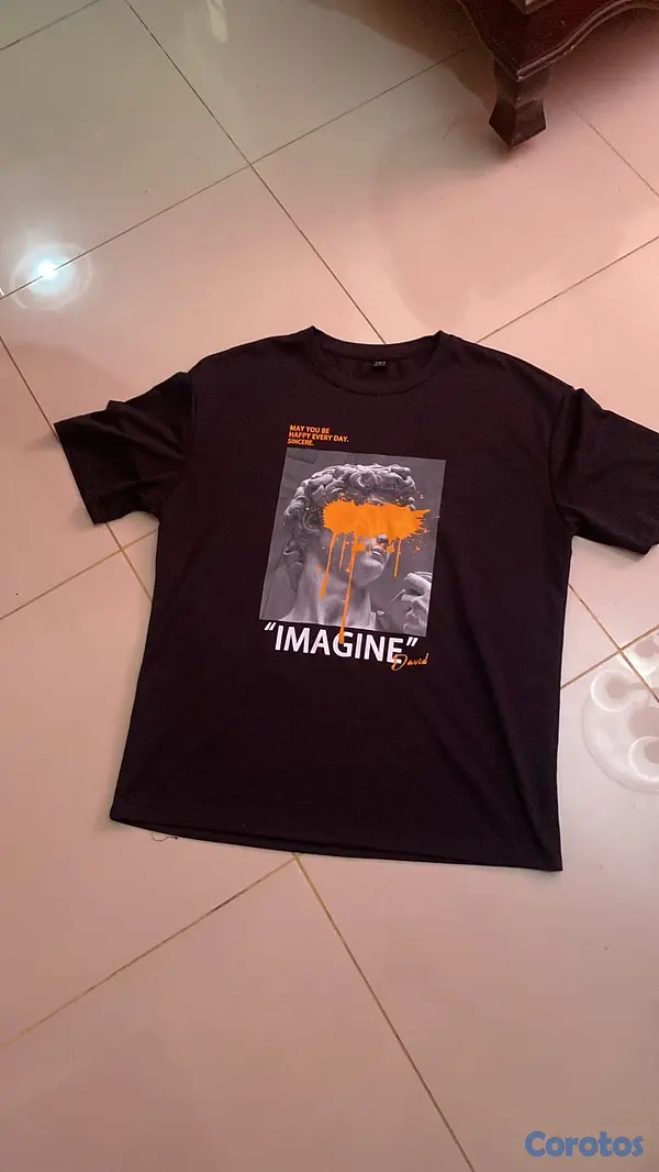 ropa para hombre - vendo 3 T-shirt por 1300 3