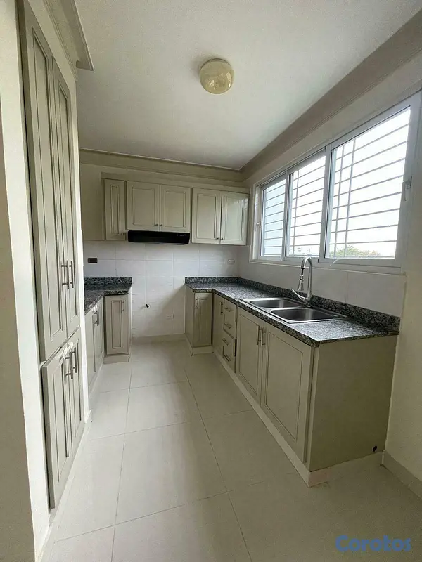 apartamentos - Elegancia, amplitud y ubicacion privilegiada en Vi 4