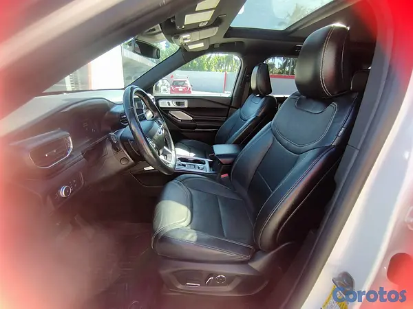 jeepetas y camionetas - 2020 Ford Explorer ST 4x4  6
