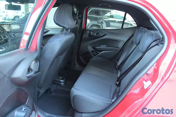 jeepetas y camionetas - Fiat ARGO  8