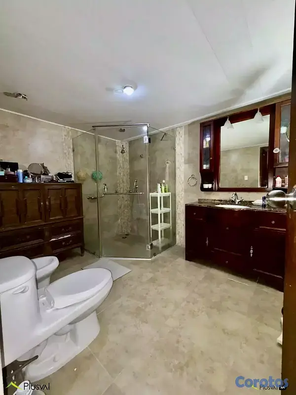 apartamentos - Amplio y fresco apartamento en venta en el Corazón 7