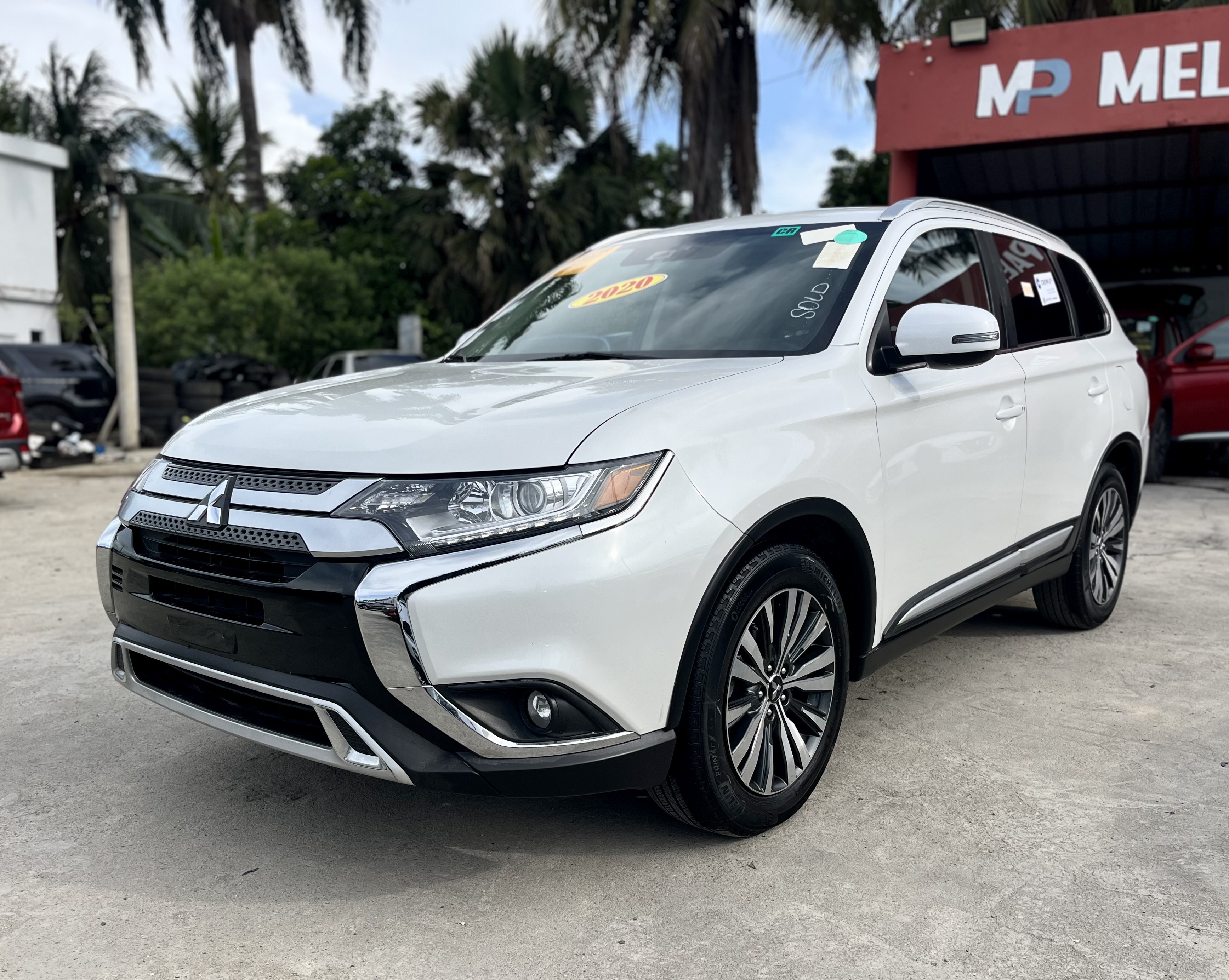 jeepetas y camionetas - Mitsubishi Outlander 2020 – Versión SEL
 1