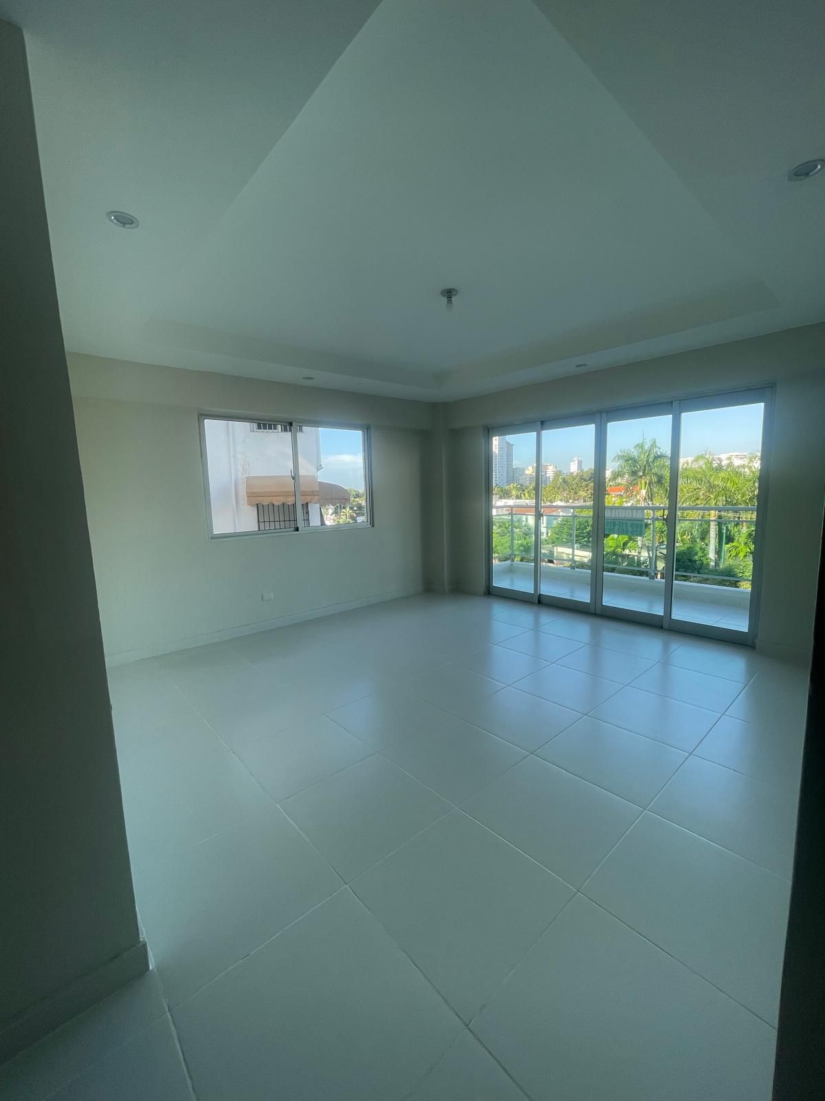 apartamentos - Alquiler de apartamento en Los Cacicazgos 