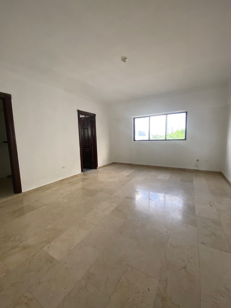 apartamentos - Se alquila apartamento en Av. Enrriquillo 3