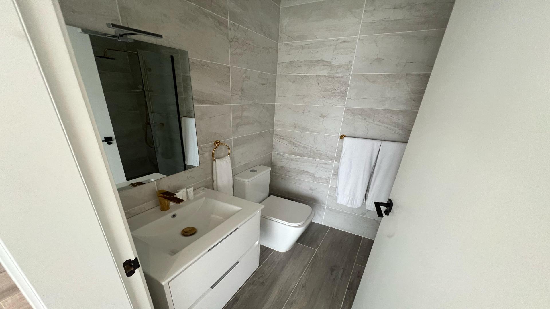apartamentos - Apartamento totalmente Amueblado en venta en Naco 8