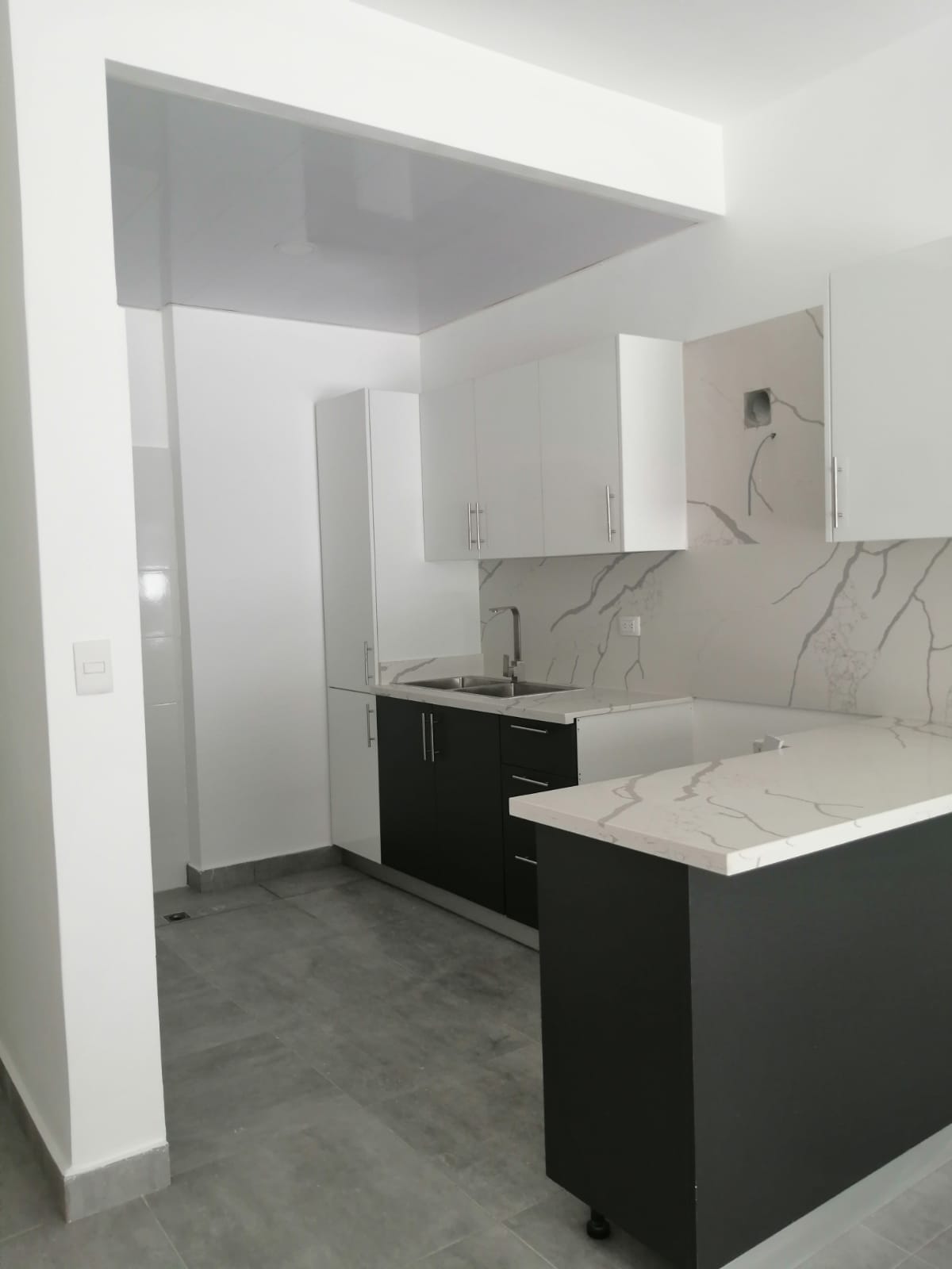 apartamentos - lujoso apto en venta FR-Residences XXI, Bella Vista, Santo domingo 2