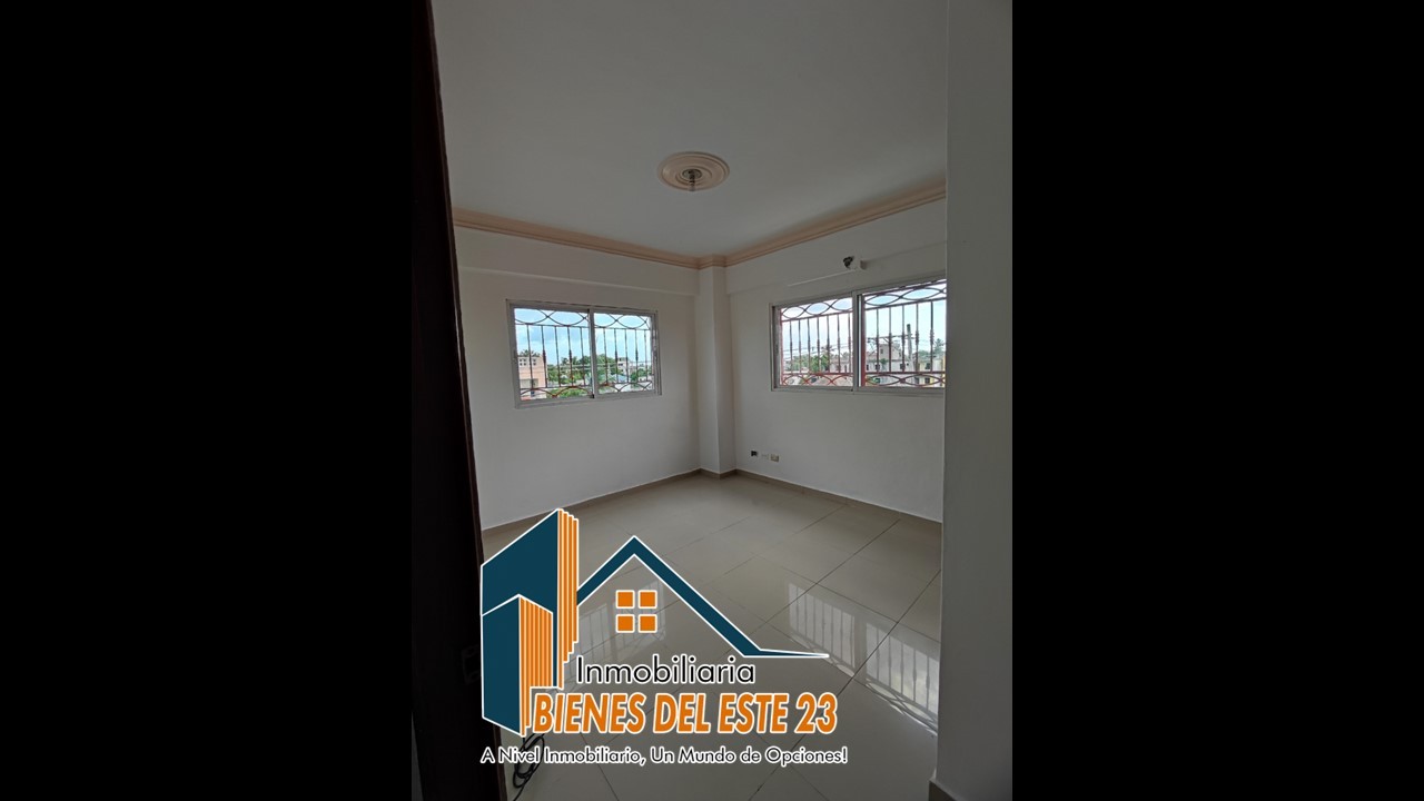 apartamentos - e vende amplio y comodo  Apartamento en Miramar  4