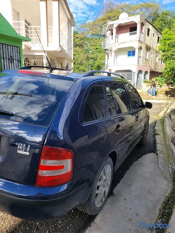carros - skoda favia 2006 2