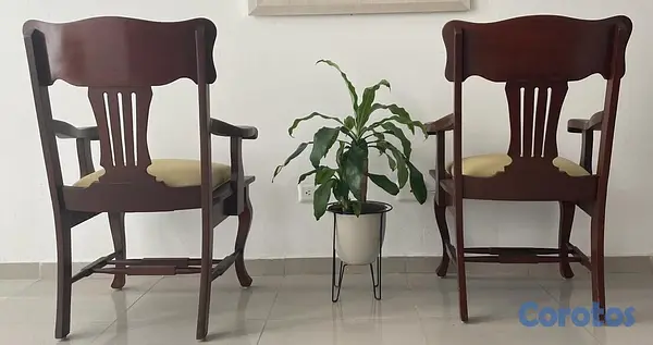 muebles y colchones - VENDO 2  BUTACAS EN CAOBA 2
