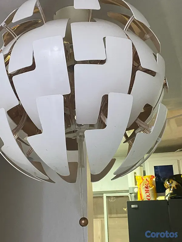 decoración y accesorios - lámpara de IKEA grande blanco a entro dorada Santiago  3