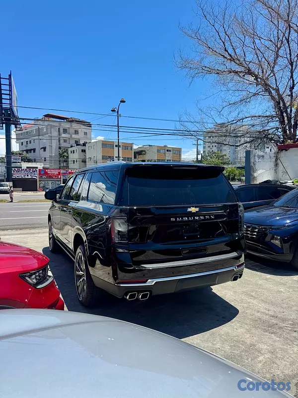 jeepetas y camionetas - Chevrolet Suburban High Country 2026 7