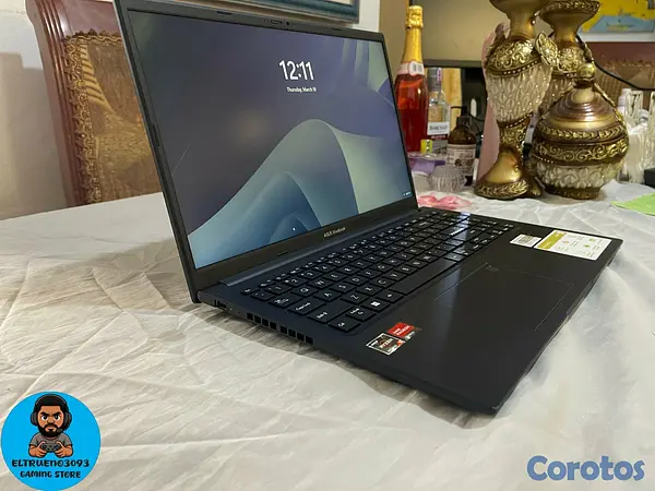 computadoras y laptops - Asus VivoBook Ryzen 5, 16GB RAM, 512 SSD 8