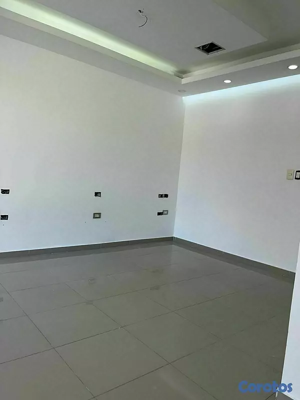 oficinas y locales comerciales - Amplio Local comercial 240m2 ideal para negocio 4