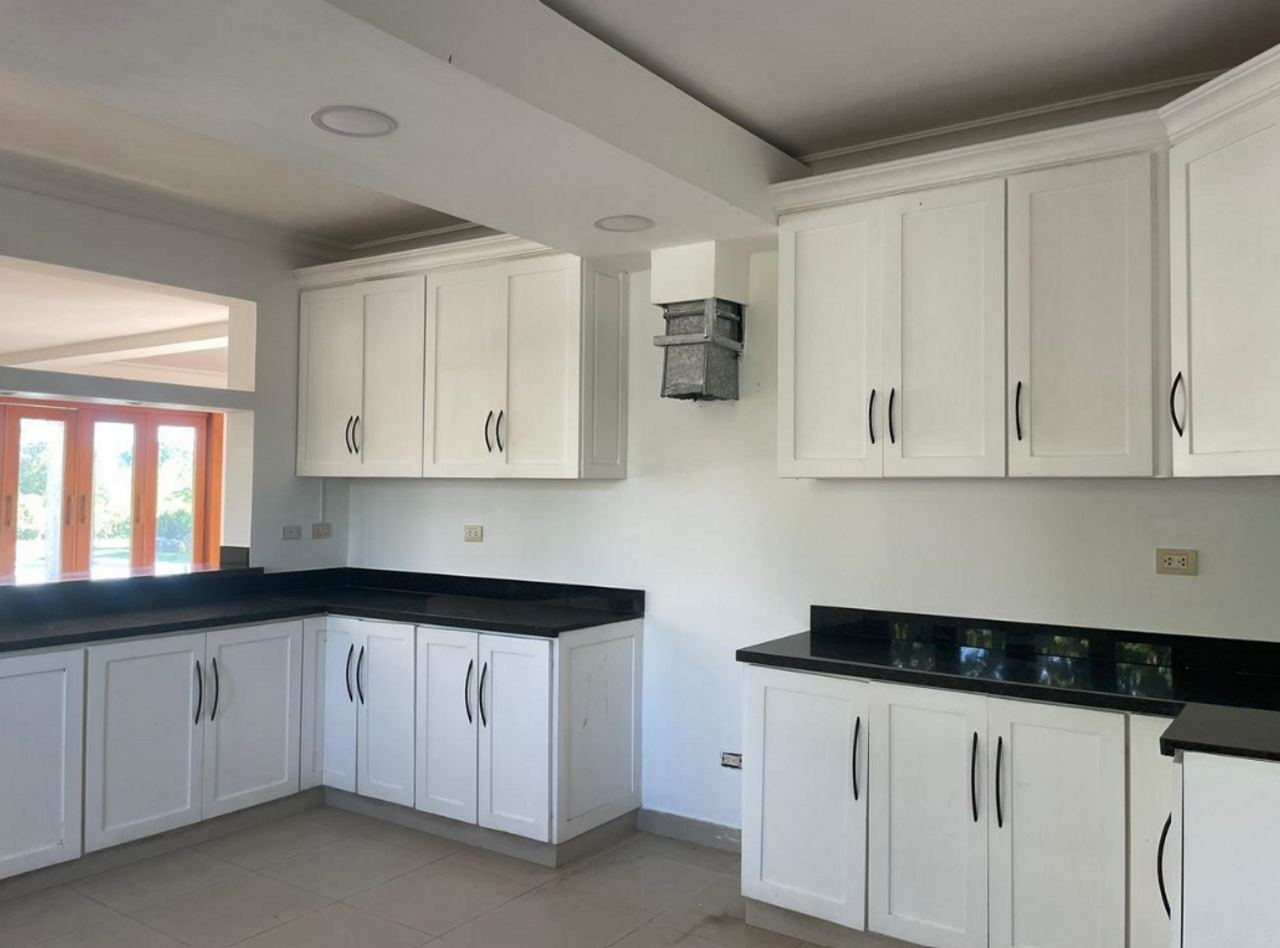 casas vacacionales y villas - Villa las Laguna en Cap Cana Oportunidad  2