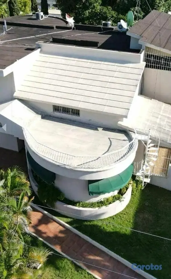 casas - Casa de 2 niveles en venta- Los Ríos  9