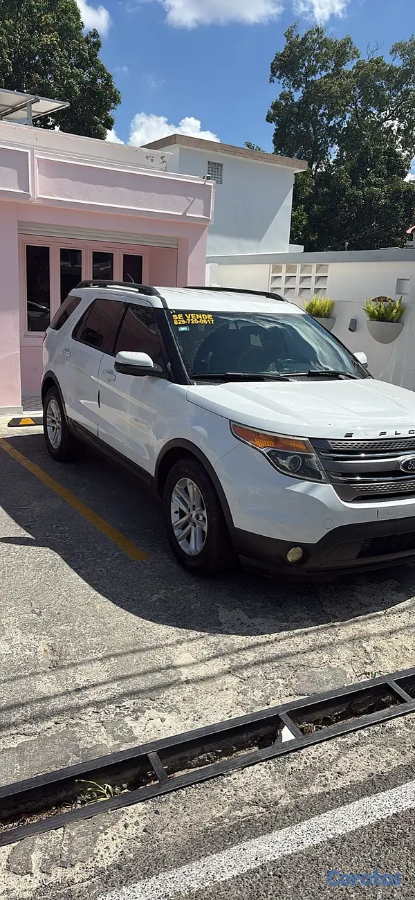 jeepetas y camionetas - vendo ford explore Blanca 2015 3