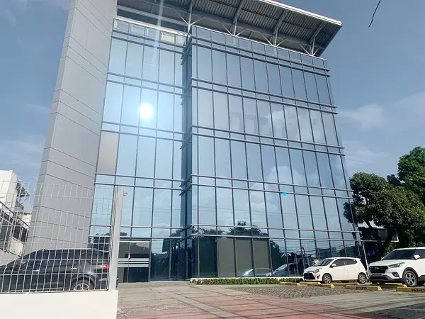 oficinas y locales comerciales - Local corporativo 150 metros 2