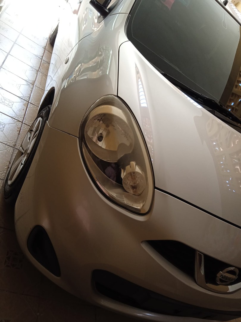 carros - VENDO CARRO NISSAN MARCH 2014 COMO NUEVO