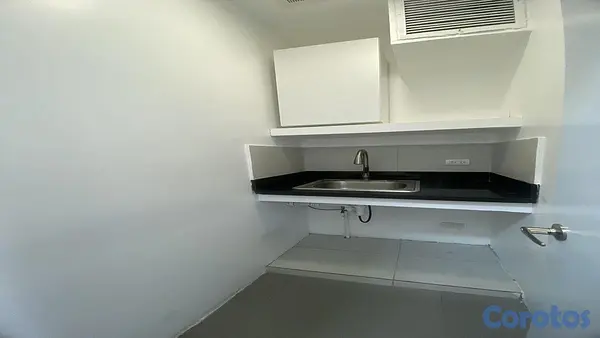 oficinas y locales comerciales - Local en Alquiler en Piantini 9