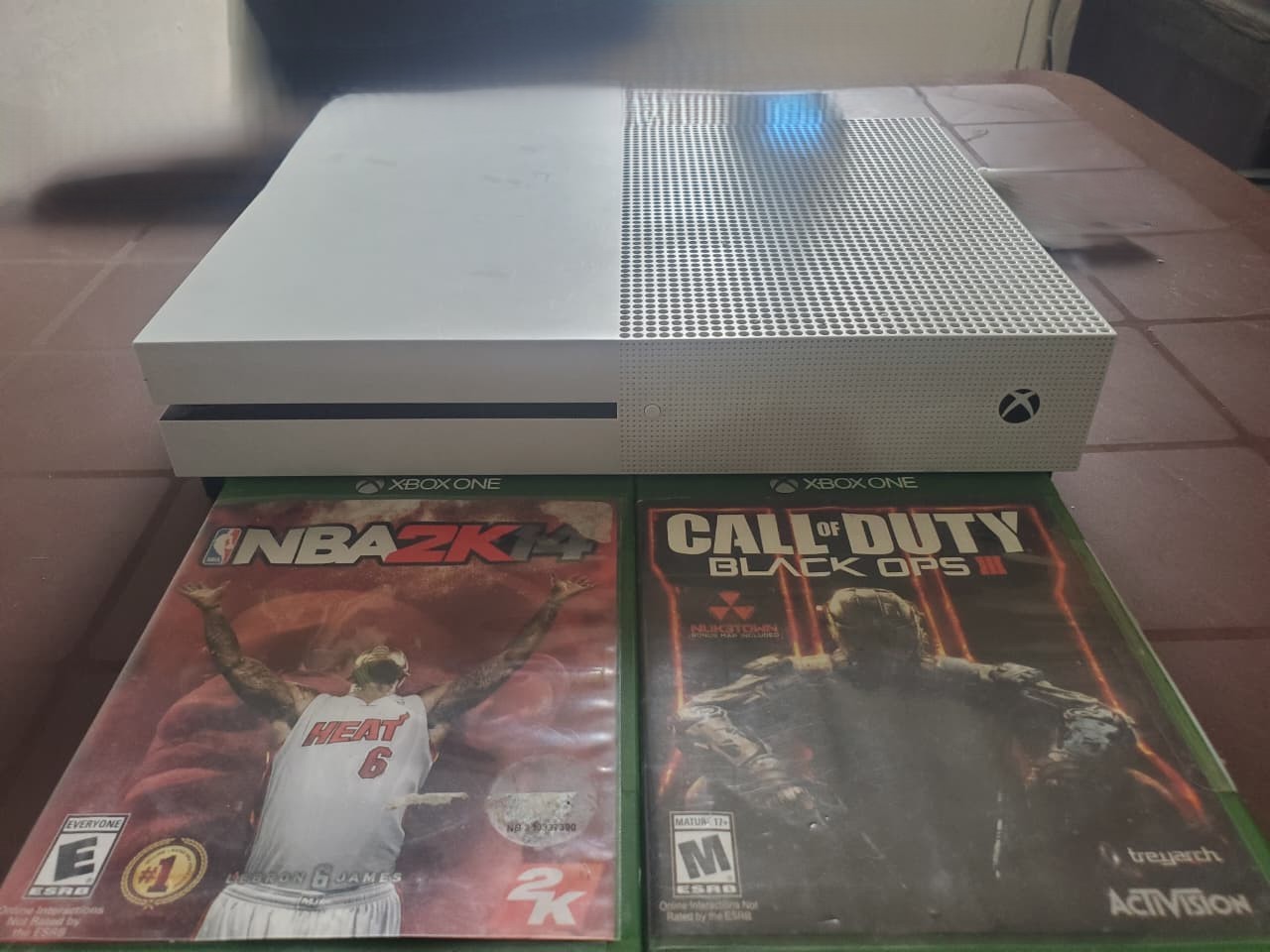 consolas y videojuegos - XBOX ONE S DE OPORTUNIDAD UNICO DUEÑO 6