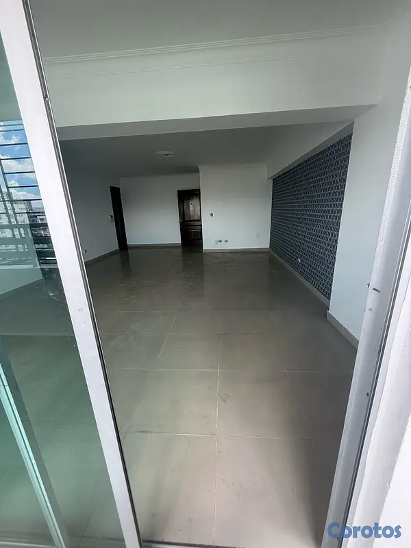 apartamentos - Apartamento en Alquiler - Bella Vista |
Amplio y Cómodo.  17
