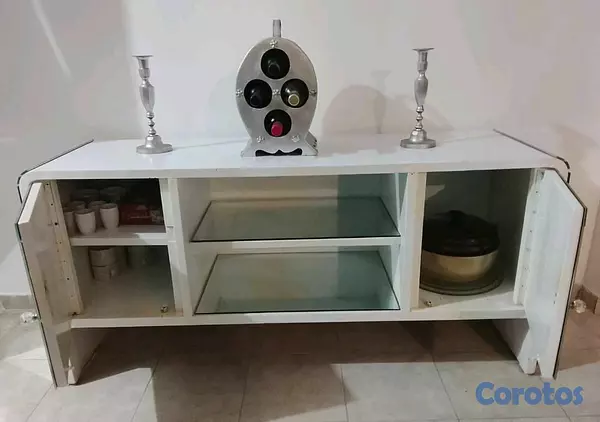 decoración y accesorios - Credenza en Cahoba laqueada en blanco con detalles en espejos 3