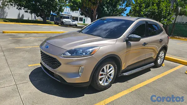 jeepetas y camionetas - Ford Escape SE 2020 4