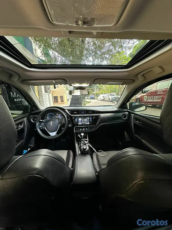 carros - Toyota Corolla 2017 50 Aniversario – Edición Espec 5