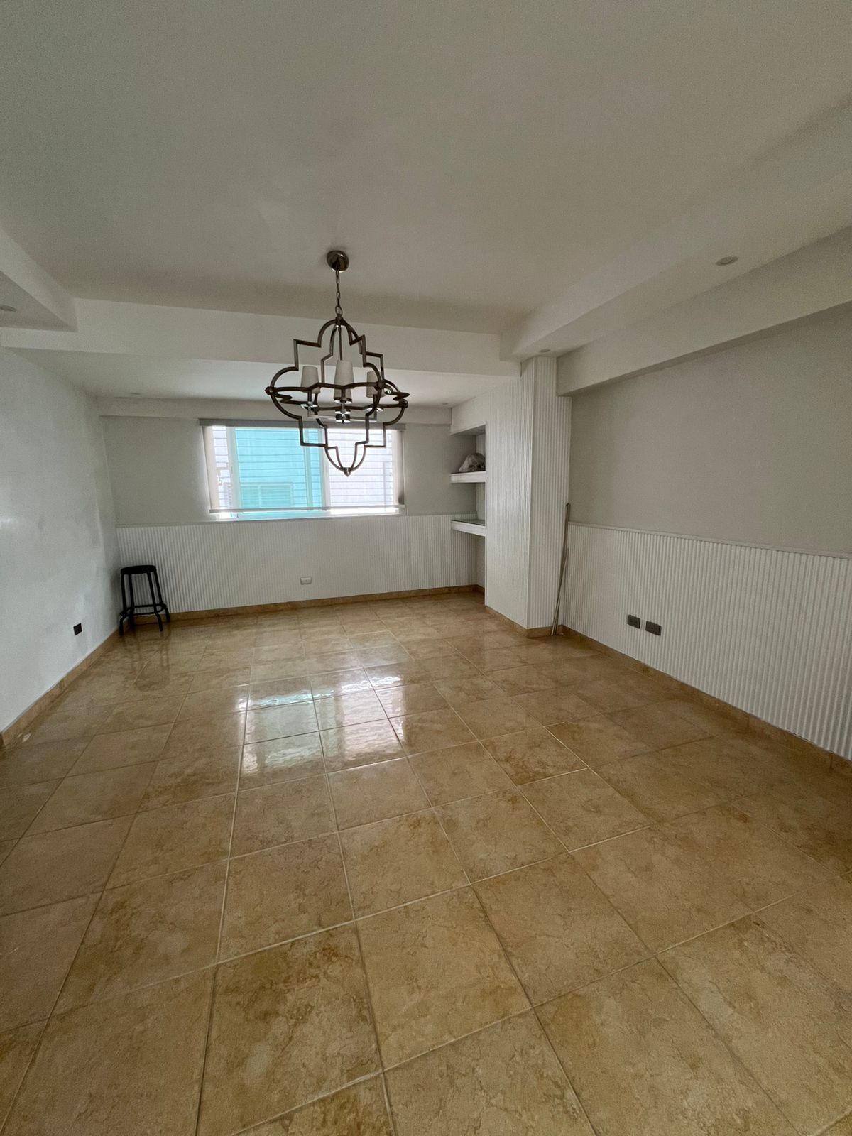 apartamentos - Alquiler Apartamento en Evaristo Morales 2