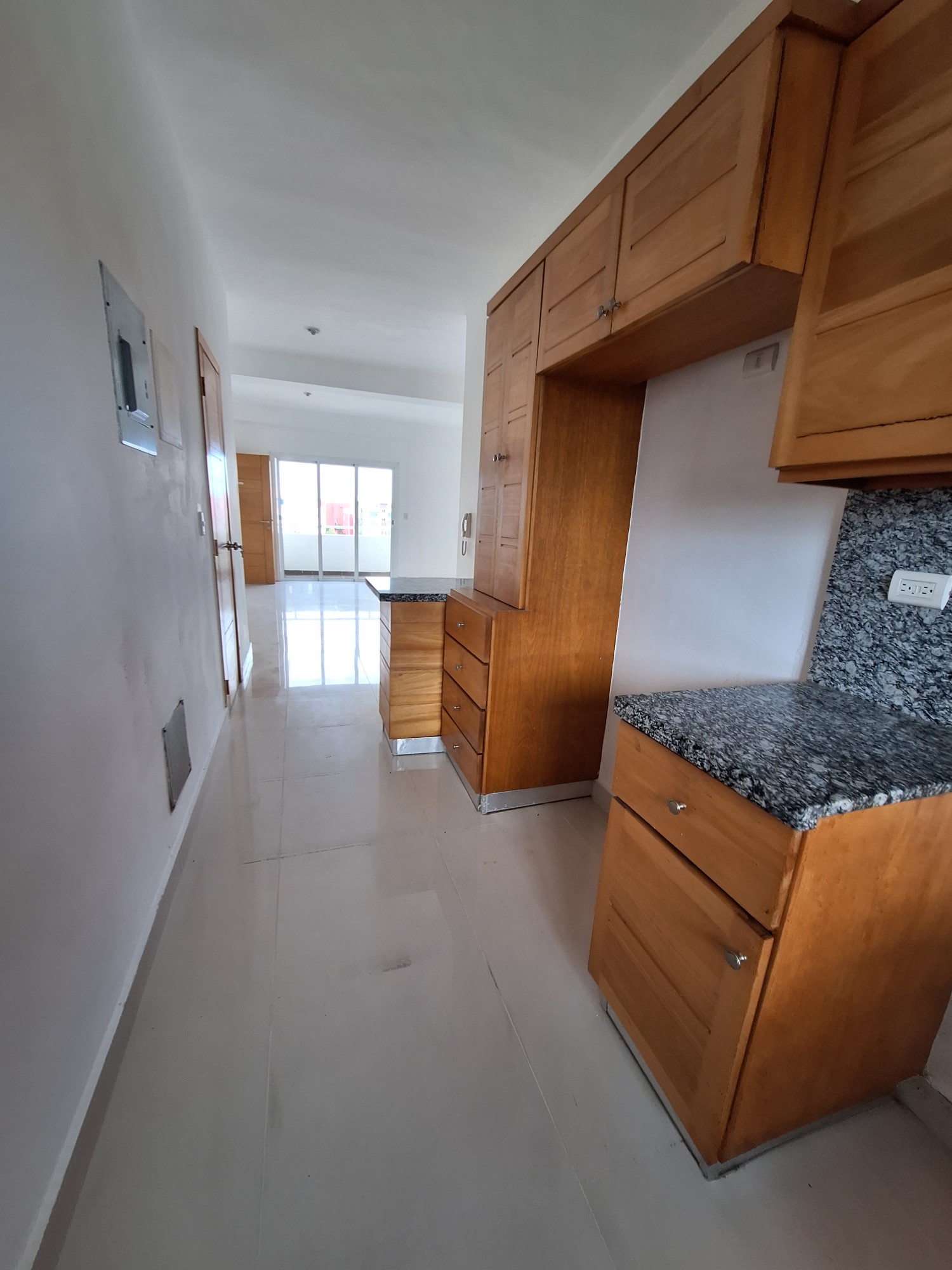 apartamentos - Rento apartamento sin amueblar millon 4