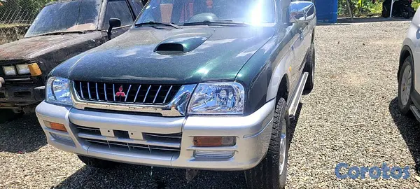 jeepetas y camionetas - Vehículo en buen estado y al mejor precio 3