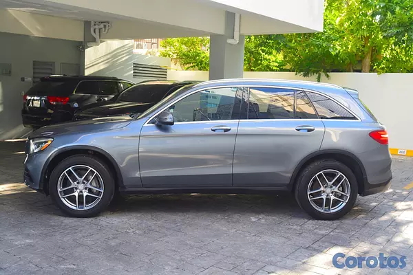 jeepetas y camionetas - Mercedes-Benz Clase GLC 300 2017 6