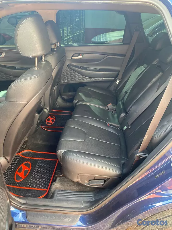 jeepetas y camionetas - Hyundai Santa Fe 2020 8