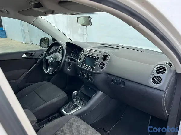 jeepetas y camionetas - Volkswagen Tiguan 10