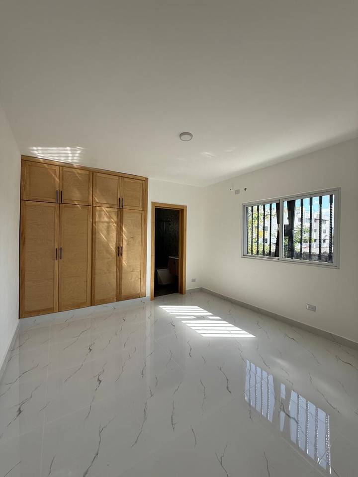 casas - En venta casa amplia en prado oriental  1