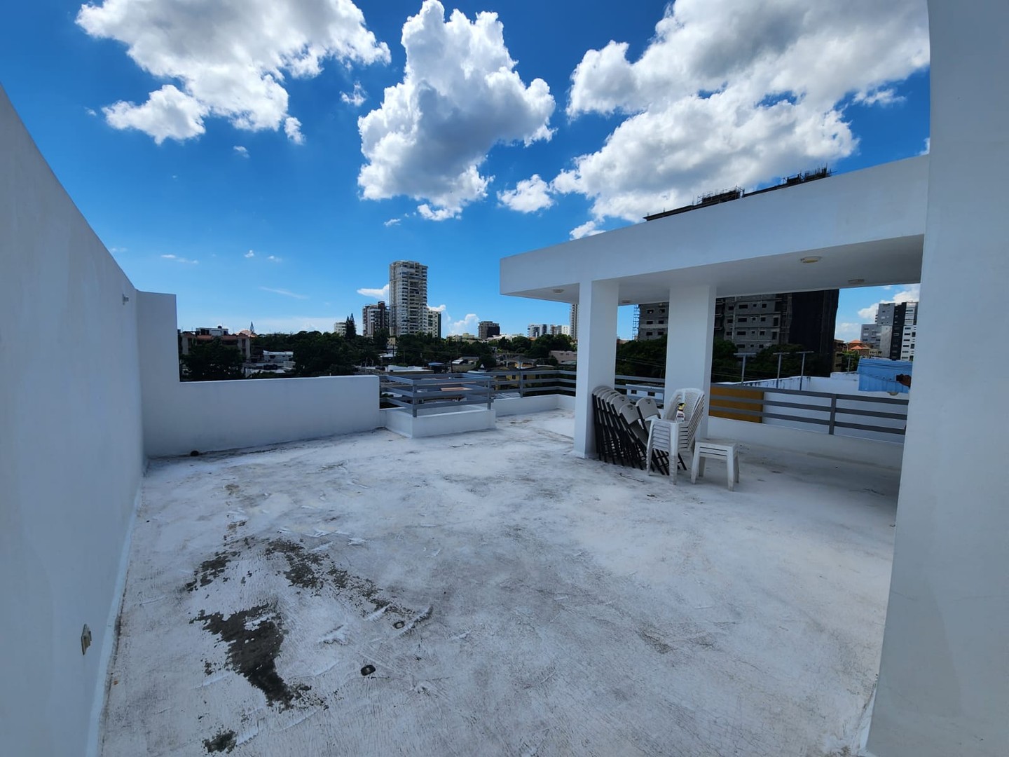 apartamentos - Cuarto Nivel con terraza y 2 parqueos en Alma Rosa I DCND 8