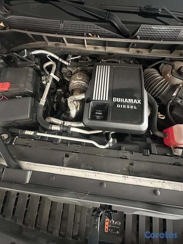 jeepetas y camionetas - Chevrolet silverado duramax 2020 7
