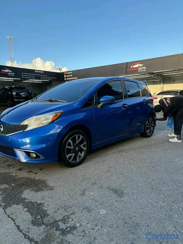 carros - Nissan versa sr 2016 6