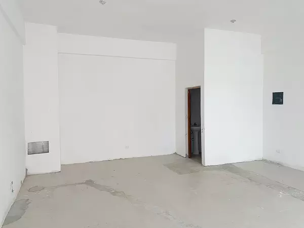oficinas y locales comerciales - Local en Piantini  4