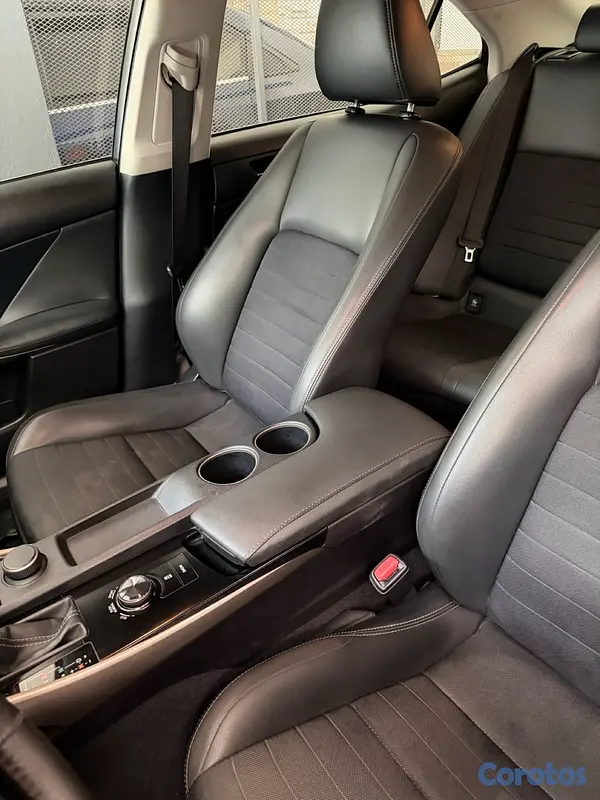 carros - Lexus IS250 2014 6