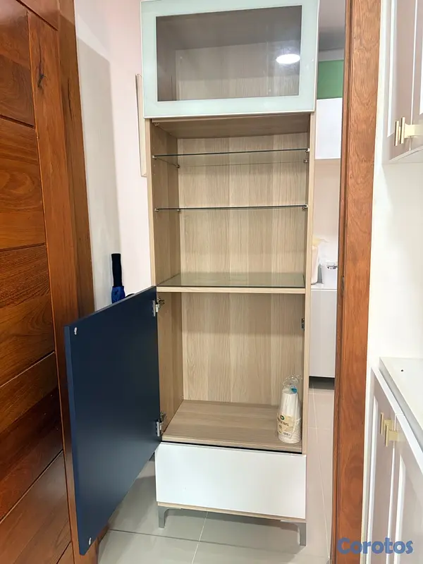 muebles y colchones - Besta armario alto de ikea con puertas y gabeta  2