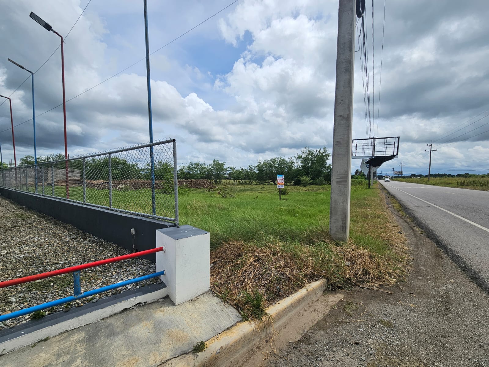 solares y terrenos - Solar Comercial en Venta en San Francisco de Macorís Macoris 0