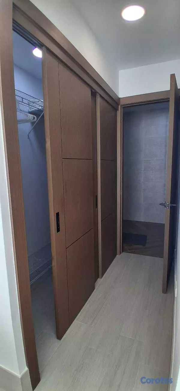 apartamentos - Apartamento nuevo en piantini Amueblado   10