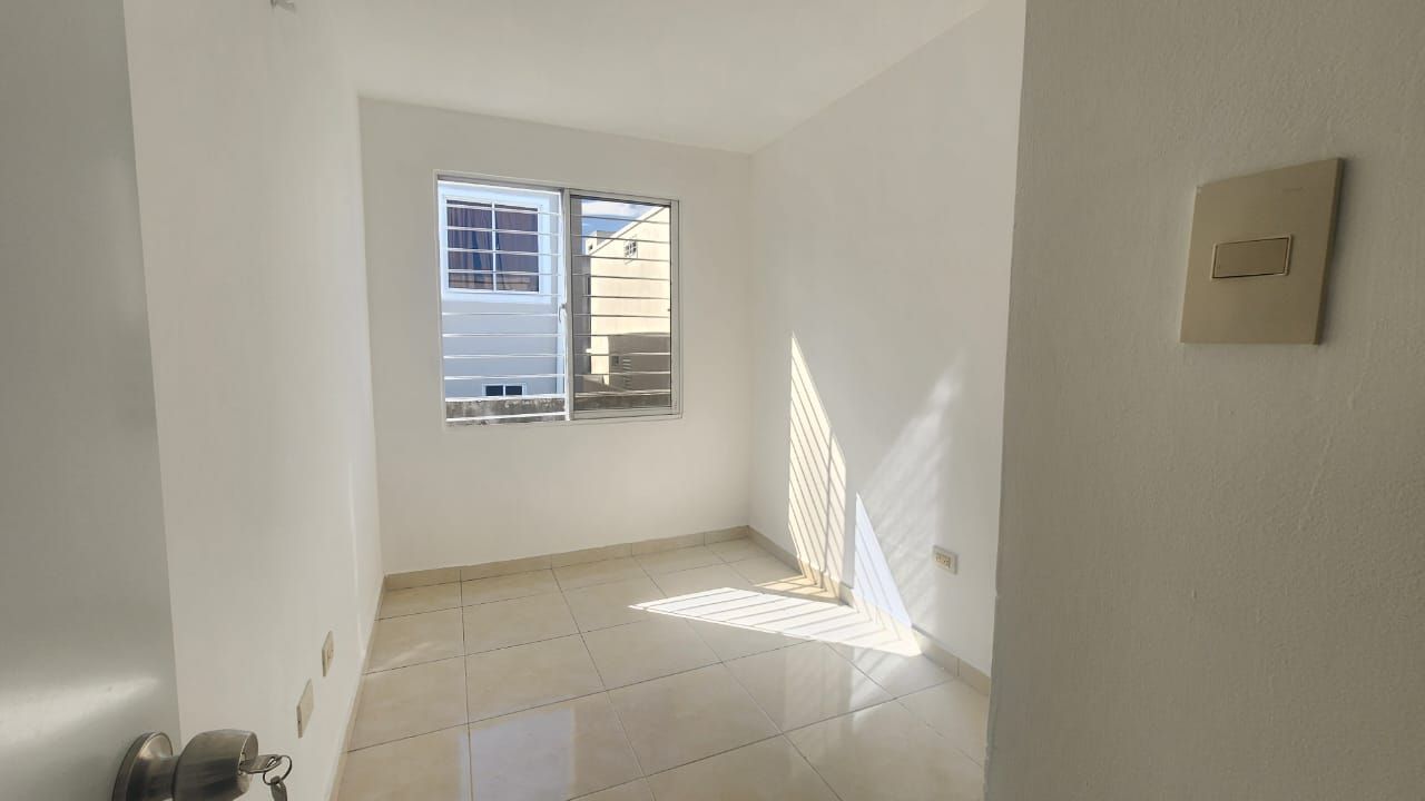 casas - casa en avenida jacobo mujluta, colinas del viento 5